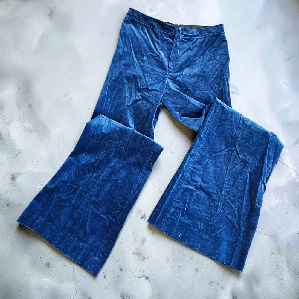 Vintage 1970s Alison Roberts Blue Velvet Bell Bottom Pants High Waist Wide Leg